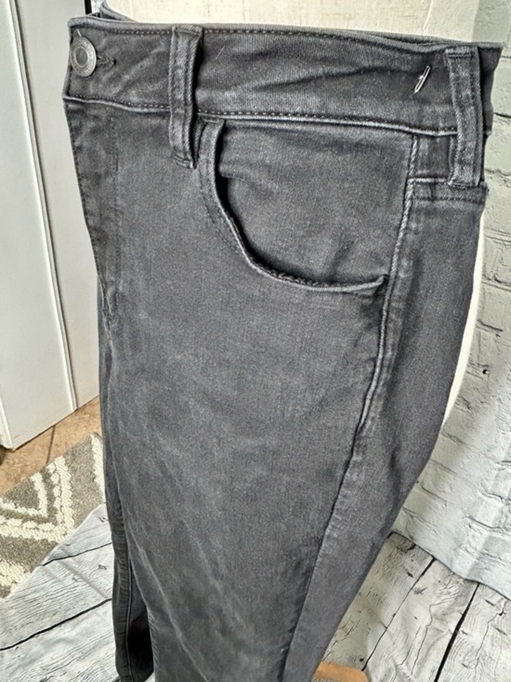 American Eagle High Rise Jegging Jeans Womens 14 Black Skinny Stretch Denim - Picture 3 of 11